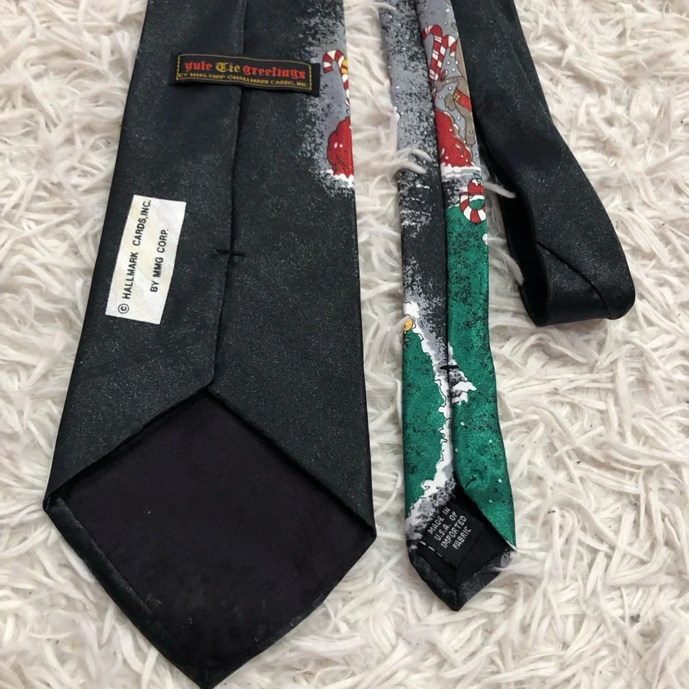 Hallmark Golfing Santa Christmas Holiday Tie